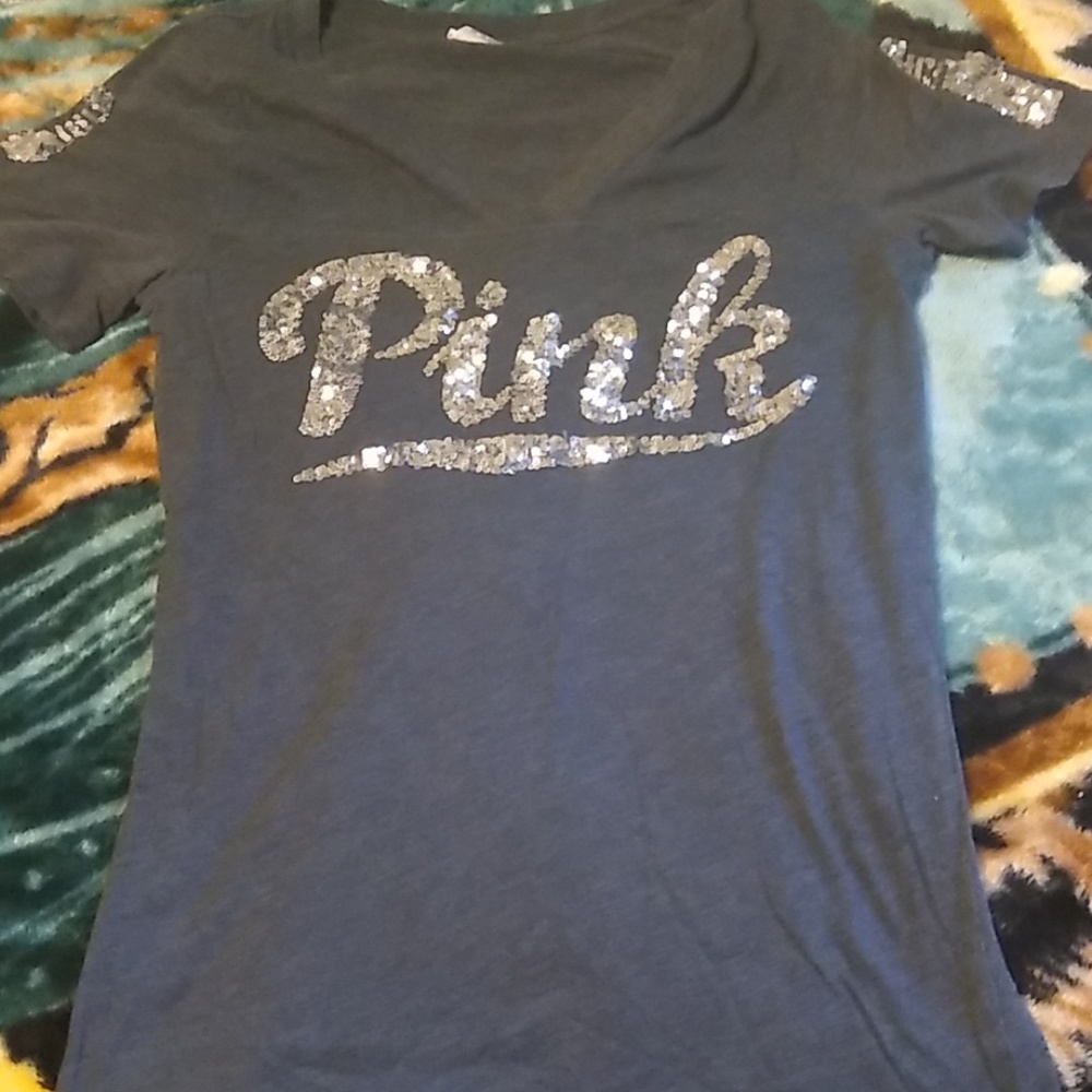 V- neck t-shirt PINK
